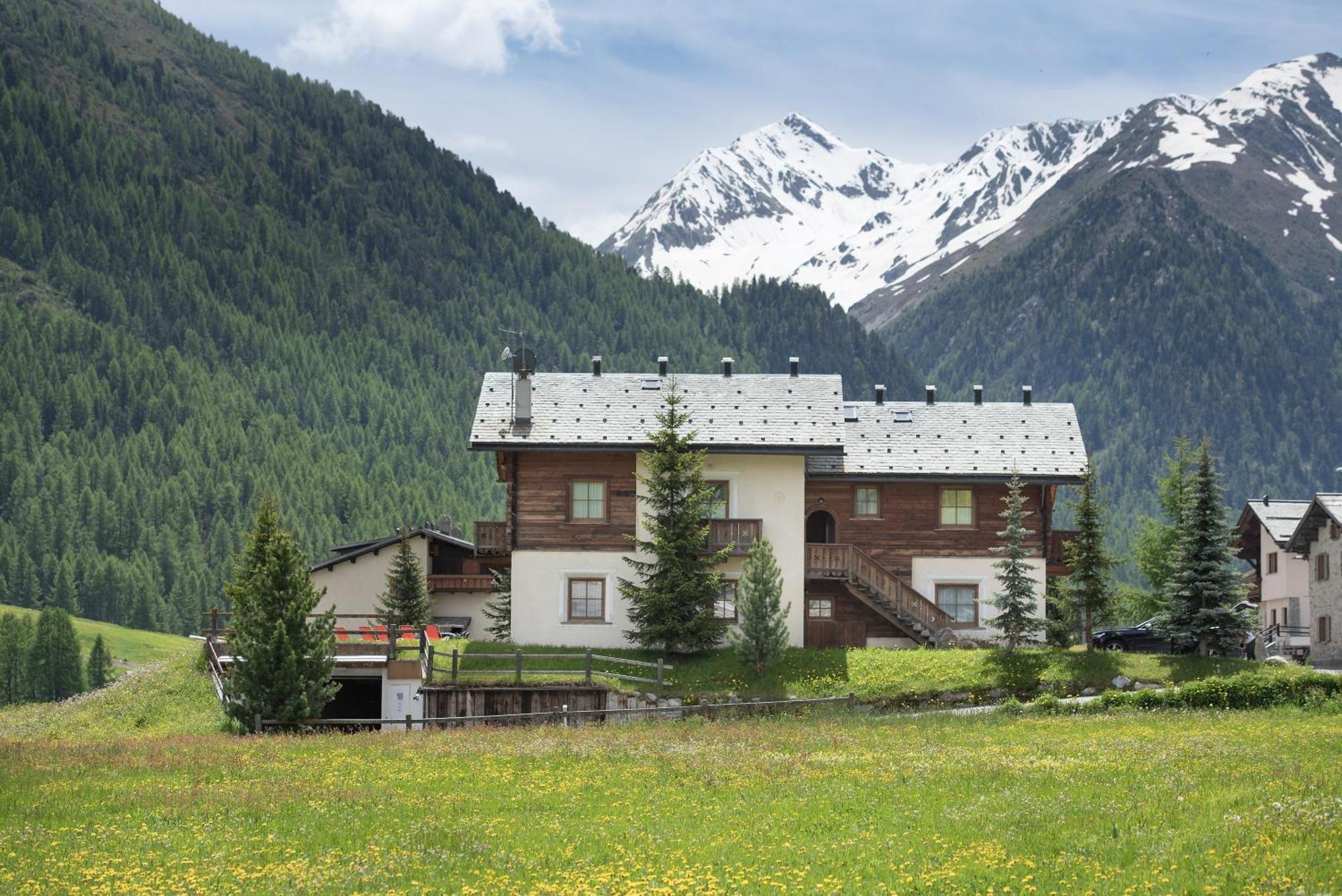 Residence Le Cascate リヴィーニョ エクステリア 写真