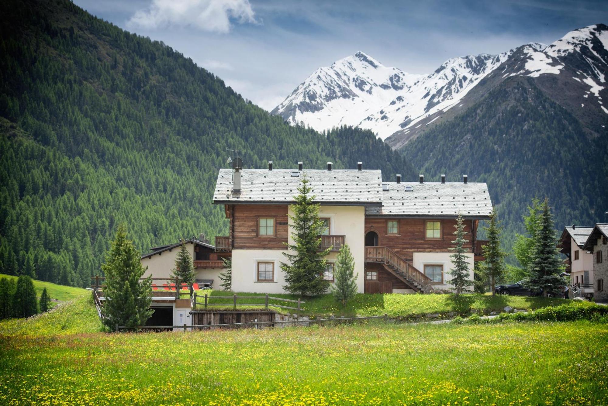 Residence Le Cascate リヴィーニョ エクステリア 写真