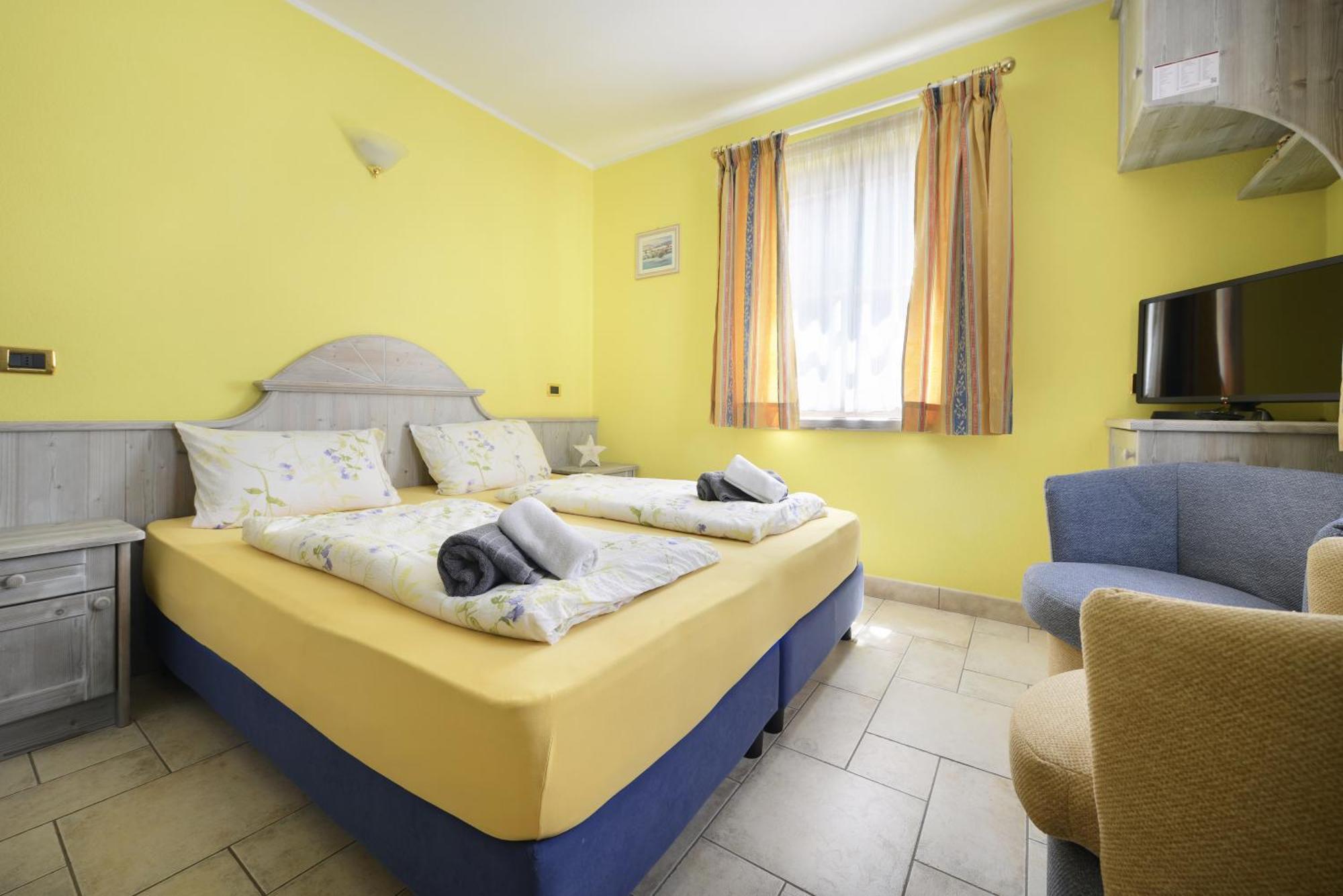 Residence Le Cascate リヴィーニョ エクステリア 写真